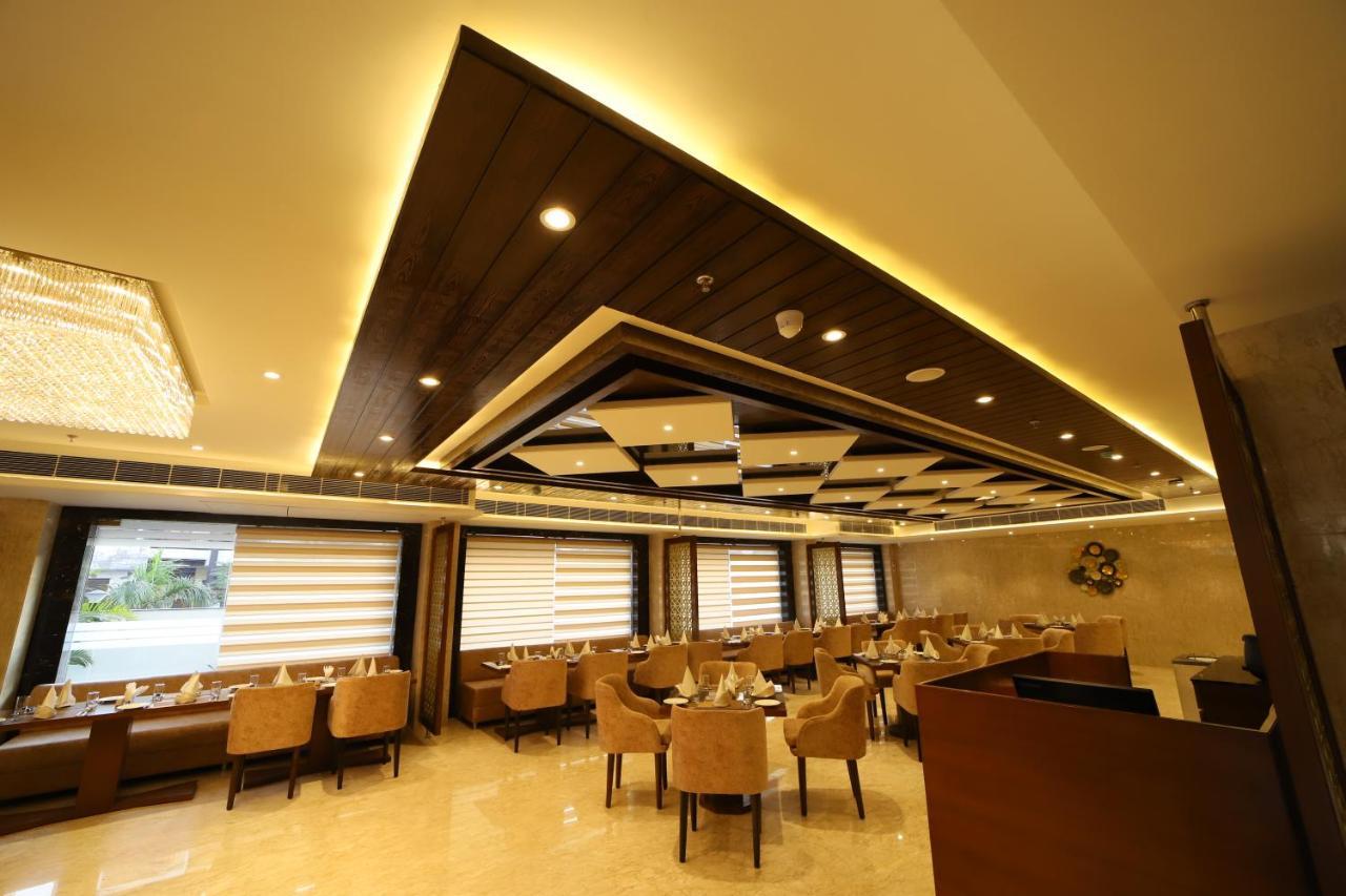 Hotel Dvij Inn Divisione di Divisione di Jaipur Esterno foto