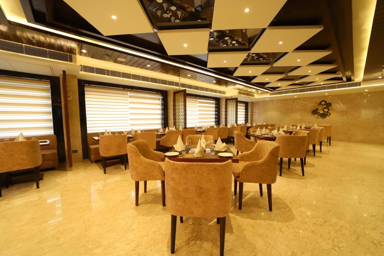 Hotel Dvij Inn Divisione di Divisione di Jaipur Esterno foto