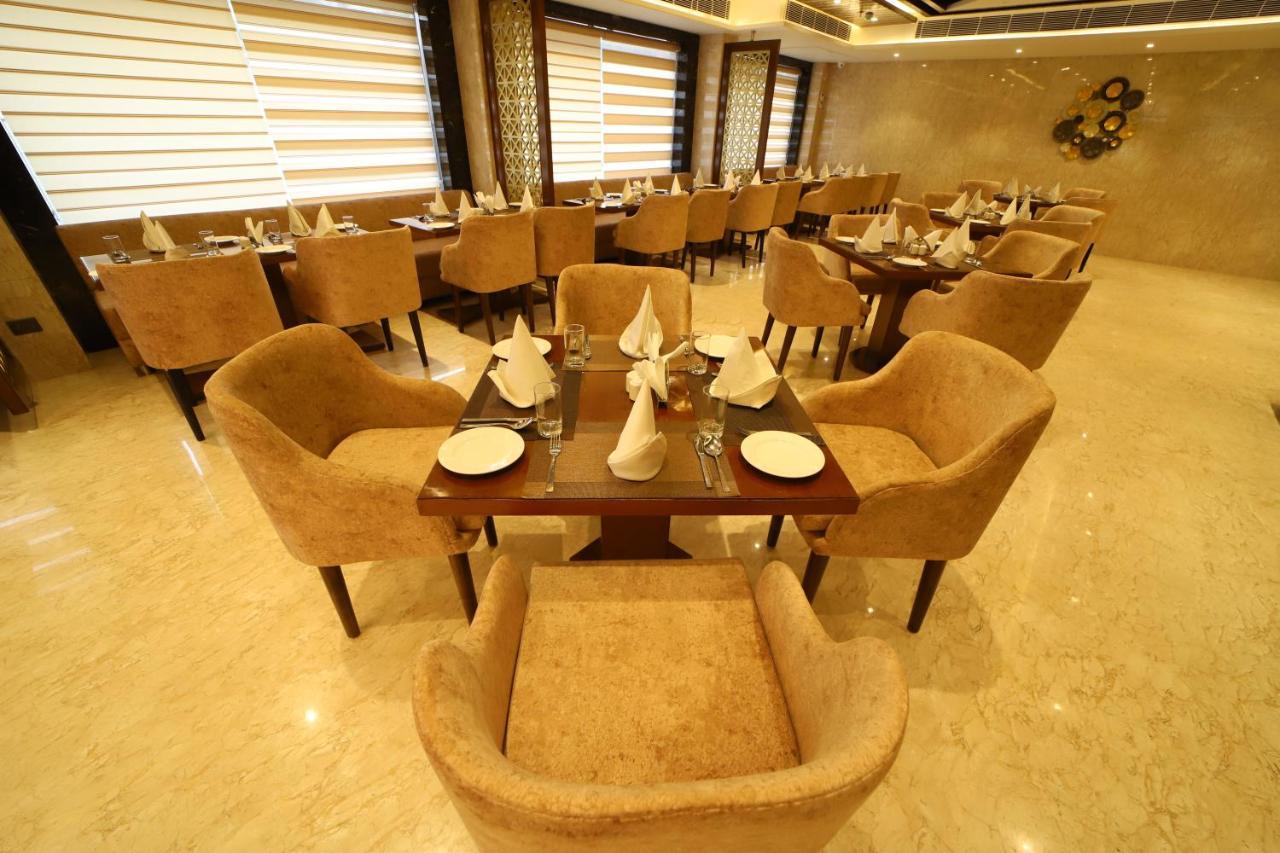 Hotel Dvij Inn Divisione di Divisione di Jaipur Esterno foto